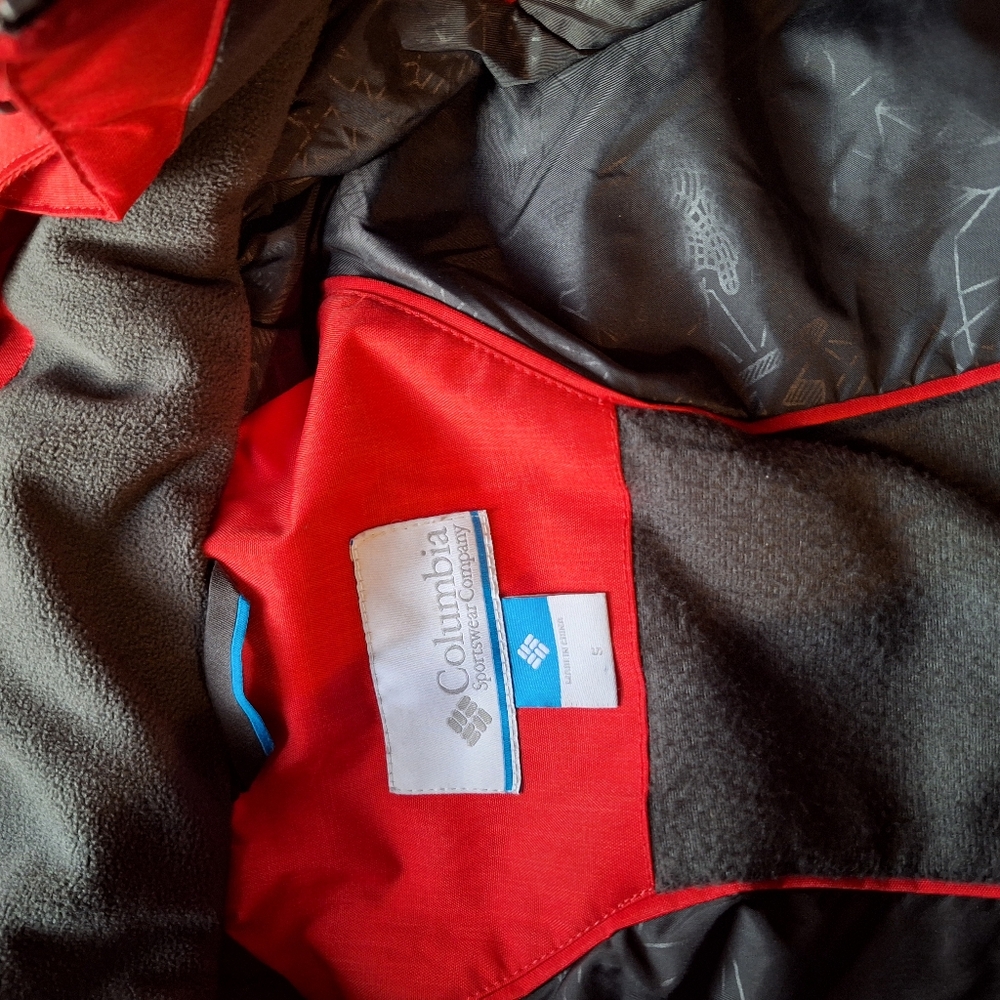 Columbia Vibrant Red and Charcoal Jacket